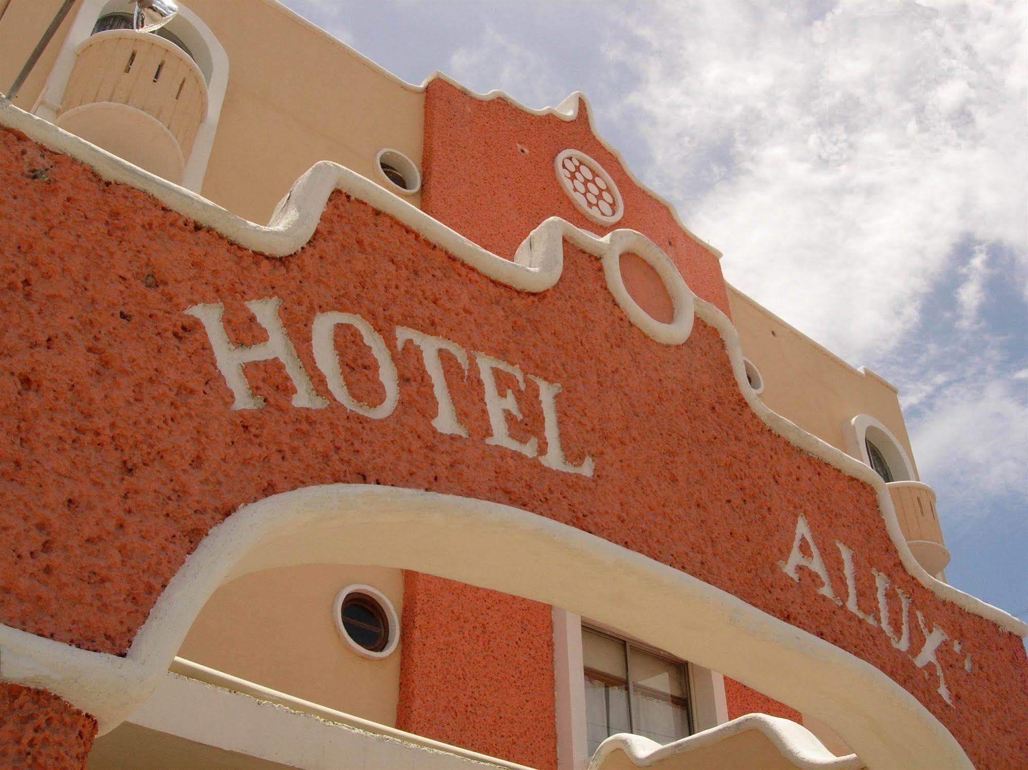 Hotel Alux Cancún Exteriör bild